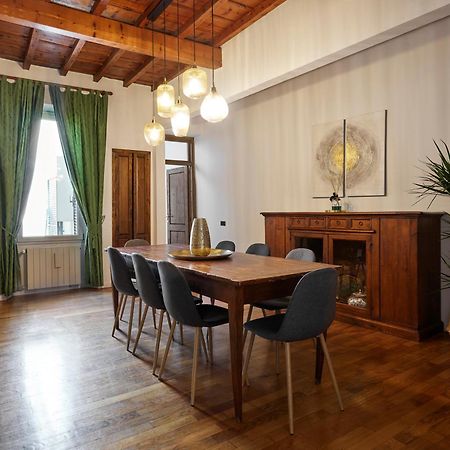 Best Location W/ Breathtaking Views Chic Palace Florencja Zewnętrze zdjęcie